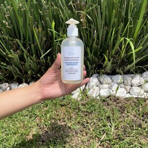 Shampoo de cola de caballo con biotina